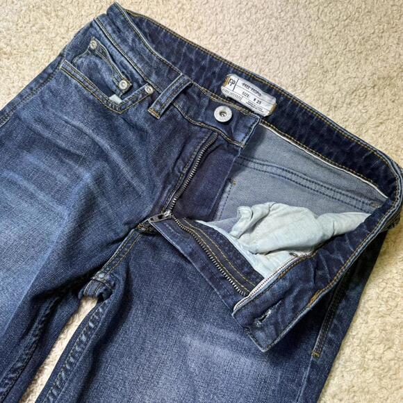 Free People Four Seasons Red Rose Embroidered Jeans size 25 NWOT - Picture 7 of 9